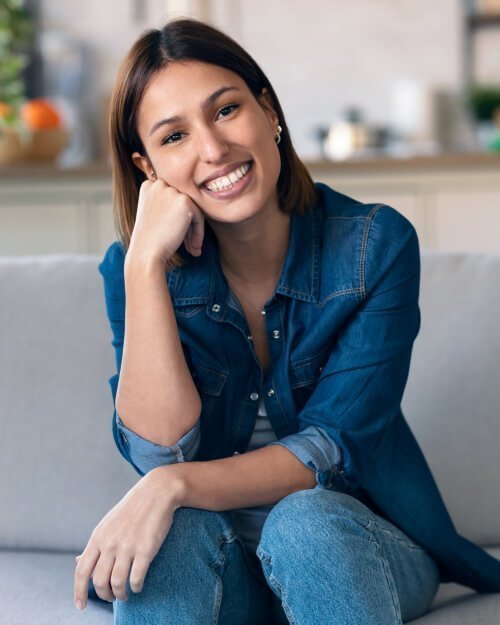 smiling-young-woman-looking-at-camera-sitting-on-c-2022-01-12-00-24-52-utc.jpg smiling-young-woman-looking-at-camera-sitting-on-c-2022-01-12-00-24-52-utc.jpg